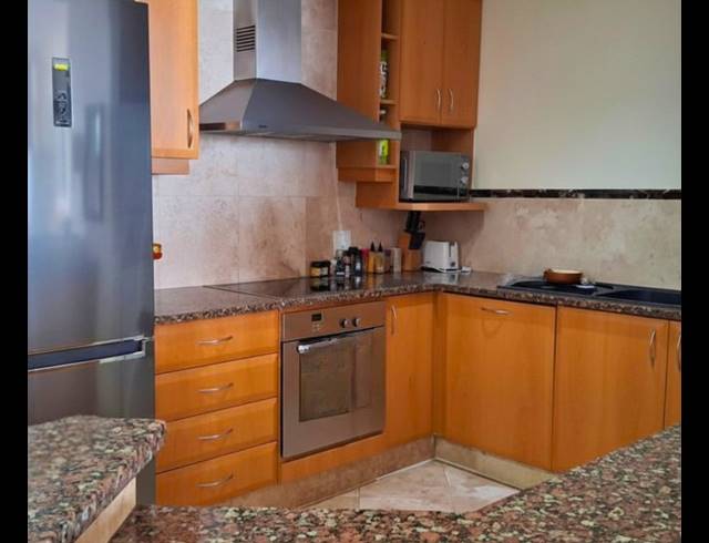 2 BEDROOM APARTMENT TO LET IN UMHLANGA CENTRAL